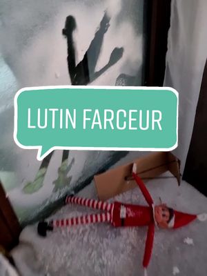 A post by @gpadid_photo on TikTok caption: Une nouvelle bêtise de lutin farceur 🥰 #lutin #lutinfarceur #crasy #fyp #sapin #noel #crasyfamily #family #drole #humours #betise #crismas #neige #luge #cascade 