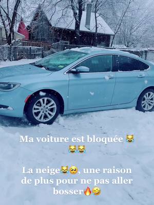 A post by @ on TikTok caption: Après c’est moi qui vais stresser😹😹😹😂😂😂 l’argent😭😭😭