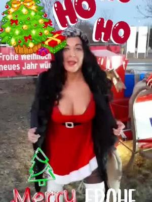 A post by @r.c.z.6666 on TikTok caption: Frohe Weihnachten 🎄 #weihnachten #christmas #santa #weihnachtsmann #reels__tiktok #viral #reels #goviral #womenpower #sunday #goodmorning #gutenmorgen 