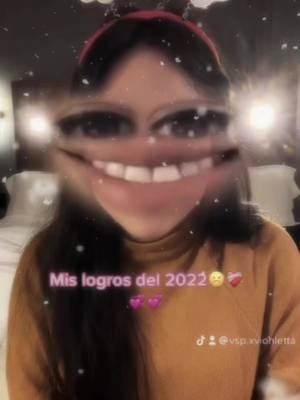 A post by @kamifresita_ on TikTok caption: ❤️‍🩹 nunca dude que podría lograr mucho, lo q nunca pensé q pasaría sería aver te conocido y que me hubieras tenido confianza para ponerme de moderadora y después me unieras a 2 lives ❤️‍🩹🫶🏻 || tqm chikis gracias por todo @viohletta 🫶🏻 || #kamilovesviohletta #viohletta #viohlettasmoderator #viohlemicasita🦖 #kamipro💋 #fyp #video_viral #lentejas #vspxviohletta #pinchetiktokponmeenparati #bye2022 #welcome2023 #mislogros #mislogrosdel2022 