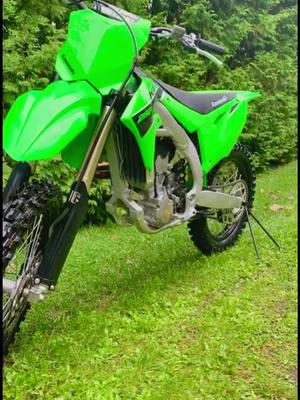 A post by @jessicavilleneuve95 on TikTok caption: #kx250f #dirtbike #fypシ #2023 