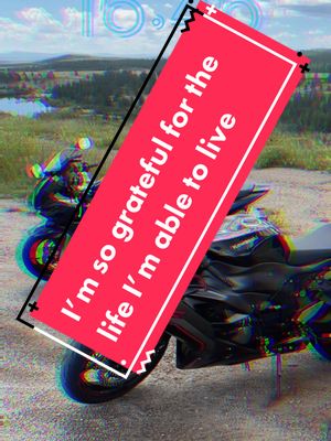 A post by @bored.squid on TikTok caption: Im so glad im able to live my dream with my two passions. Riding and flying and can share them with you#bikelife #zx6 #sv650 #fz6 #1down5up #passions 