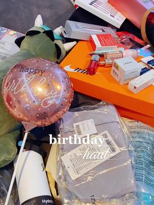 A post by @amandas.style on TikTok caption: so grateful 🎂🫶 #k18results #amandasstyle #birthday #sweet16 #party #haul #unbox #bdayhaul #shop #alixearle #lululemon #makeup #nike #gifts #inspo #foryoupage 