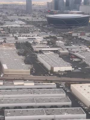 A post by @aerolinea.22 on TikTok caption: #allegiantstadium #lasvegas #raiders #airplanes #southwestairlines #airliners #landings #boeing #aviones 