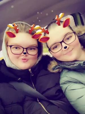 A post by @delphineleroy71 on TikTok caption: @Morgane essig je t'aime ma baby ❤❤🥰🥰😍😍😘😘🤗🤗#meilleureamie #amitié 