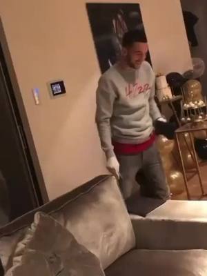 A post by @hakimziyech_28 on TikTok caption: #⚽🍑المغرب🇲🇦ايمازيغن روافة❤🇪🇺🇩🇪🇧🇪🇷🇺🇩🇿🇹🇳😊😊