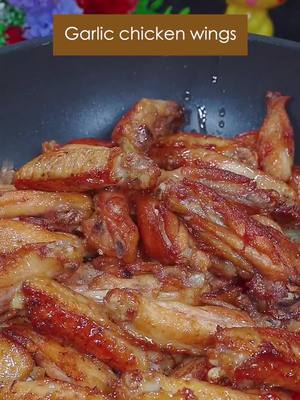 A post by @bimbobeffa on TikTok caption: You gotta try this garlic chicken wings#chickenwings #EasyRecipes #fried #fyp