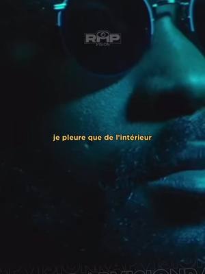 A post by @rapvision.fr on TikTok caption: PLAYLIST EN BIO 🎧 | Damso - Mosaique Solitaire ⏳| Votre son préféré de Damso ? 👀 #damso 