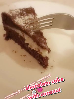 A post by @giovannaromeo57 on TikTok caption: Torta al cioccolato con crema di cocco #dessert #foodporn #cake #homemade #Recipe #italianfood #chocolate