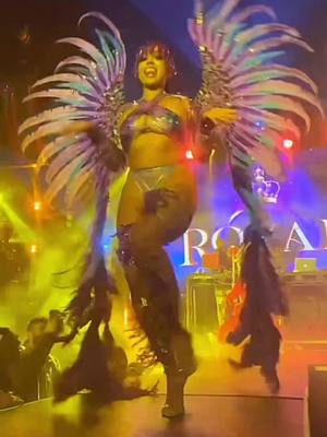 A post by @dippedngolddd on TikTok caption: Modeled My First Carnival Fashion Show 🔥🤩 #hollywoodcarnival #QuakerPregrain #fyp #modellife #adayinmylife #ReadySetLift #soca #carribeancarnival #carnivalcostumes 