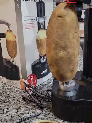 A post by @emotionaltriggerlock on TikTok caption: #satisfying #food #potato #fakebody