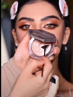 A post by @your_perfect_makeup on TikTok caption: #parati #makeup #arabe #dubai #viral 