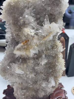 A post by @dh_crystal_magic on TikTok caption: Sparkling cluster🥰🥰#dhcrystal #cluster #clearquartz #crystallivesale 