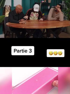 A post by @poulpereact on TikTok caption: #squeezie #youtube #ericetramzy #ramzy #humour #fourire #pourtoi #foryou #delire #drole #funny #funnyvideos #fypシ #fyp #fypage