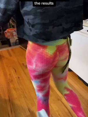 A post by @yoga_ishare on TikTok caption: TikTok leggings in US.So hoooot and just shopping#leggings #yoga #yogaclothes 