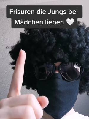 A post by @versteckter_benedikt on TikTok caption: Hab ich Recht? 🤤😍💕 #foryou #viral #versteckt #sike #fürdich #afro #entertainment #frisur 