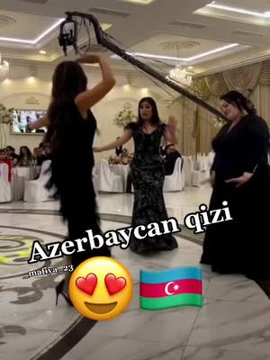 A post by @_mafiya_23 on TikTok caption: 1000 dene koment lazimdi uwaqlar ❤️