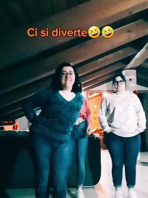 A post by @lele.858 on TikTok caption: @👑 @Sara Valeriani belle mieeeee💖💖💖 #felicitá