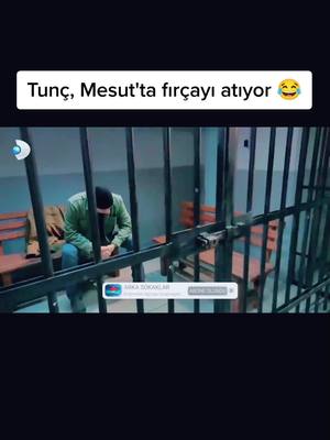 A post by @arkasokaklarpyf on TikTok caption: @taputbu__games adlı kullanıcıya cevap veriliyor #arkasokaklar #keşfet #kesfet #tiktokalbeni #kesfetengelimikaldirartik😡😡 #💔 #keşfetbeniöne #keşfetengelimikaldırtiktok #mesutkomiserim #şevketçoruh #fyp 