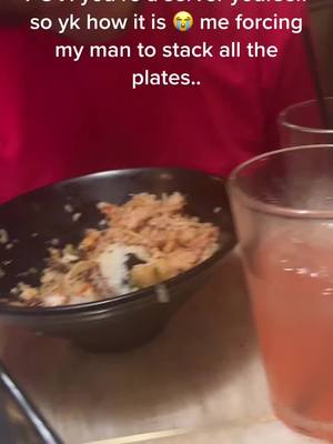 A post by @jaimemeza on TikTok caption: Ever since I became a server I started to try and leave it the cleanest I could! Lmaoo not my man thinking I was trying to get an aftermath video 😭😭 #fypシ #1k? #sushi #serverlife 