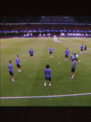 A post by @_sensei_football_ on TikTok caption: Real Madrid 2017|Training #_sensei_football_ #football #Soccer #realmadrid 