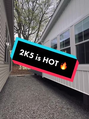 A post by @dreamhomehelper on TikTok caption: Built above HUD Code, Sunshine has their own standard… and it’s high. #fypシ #manufacturedhome #modularhome #homebuyer #homebuying #hotspringsarkanas #hotspringsagain😂 #firsttimehomebuyer #arkansascheck #louisianacheck #texascheck #oklahomacheck 