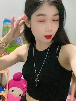 A post by @kongyen308 on TikTok caption: តោះទៅខ្មែរ🥰🖤