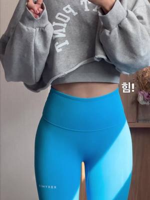 A post by @gpfflsdl_nokcha on TikTok caption: #추천 #추천떠라 #레깅스 #grwm#grwmmforgym 