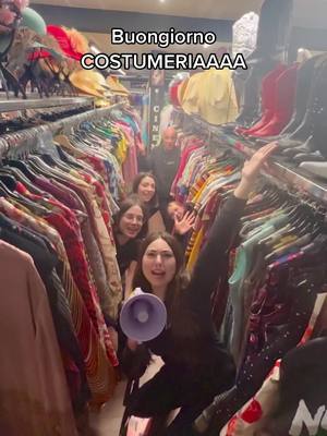 A post by @costumerialariula on TikTok caption: @pescheria ti aspettiamo in COSTUMERIAAAAA!!!! 🐟🐟🐟 #buongiornopescheria #costumeria #giggiolone #gigipescheria #noleggiocostumi #milanonoleggio #costumi #costumicarnevale #buongiornopescheriaaaaaaaaaaaa #conaffettoeconamor 