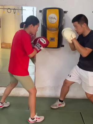 A post by @kungfu_qianghu on TikTok caption: Boxing Training 👊👊#kungfu #boxing #fyp #foryou #fight 