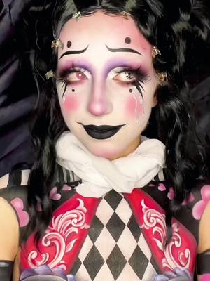 A post by @monicaleonn_ on TikTok caption: Ib by @elsaxluthfy 🤡✨ #clownmakeup #makeup #maquillaje