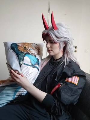 A post by @baku.vs.idiots on TikTok caption: And then they kissed💏 #GenshinImpact #genshinimpactcosplay #itto #gorou #ittogorou #ittocosplay #goroucosplay #cosplay #bl #genshin 