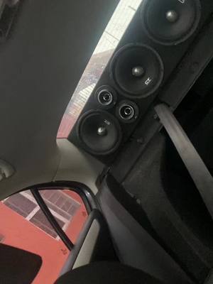 A post by @luis701771 on TikTok caption: Si pasaria la prueba? #foryou #caraudio 