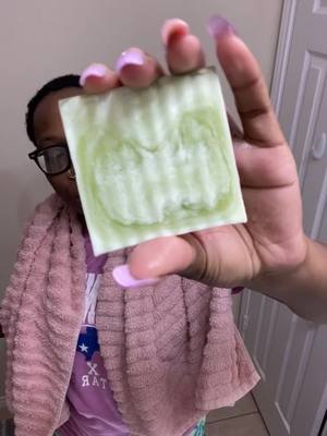 A post by @myisha.ebony on TikTok caption: Bring ya waves back with a fire wash & style. All natural shampoo bar from MyishaEbony.com, durag from GiftedMerch.com #allnatural #naturalisbetter #Waves #haircare #SmallBusiness #femalewaver #fyp #360waves #foryoupage #washandstyle @gifted_barber 