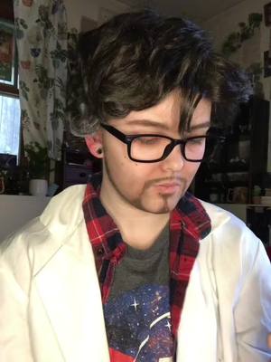 A post by @hollow.moss on TikTok caption: I never noticed Cecil’s audible lipbite in this audio I am screaming. #carlosthescientist #carlosthescientistcosplay #mosscarlos #wtnv 