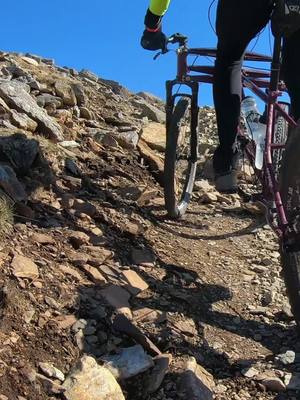 A post by @ascendubikes on TikTok caption: #ASCENDU #MTB #mtbclimbing 