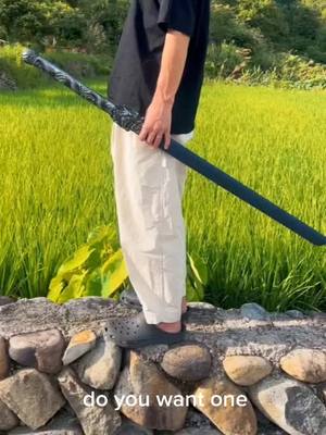 A post by @zhengzesword on TikTok caption: #fyp #katanxsword #cool #katana #longquan #amazing #swordtiktok #coldweapon #weapon #capcut #question 