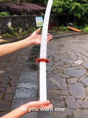 A post by @zhengzesword on TikTok caption: #question #weapon #swordtiktok #amazing #longquan #katana #cool #katanxsword #coldweapon #capcut #fyp 