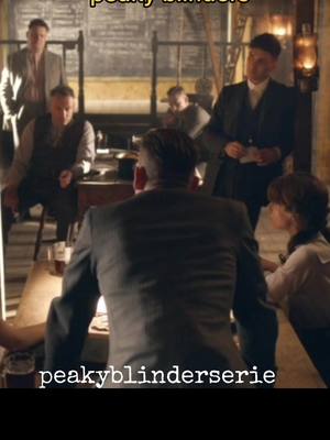 A post by @peakyblinderserie on TikTok caption: #peakyblinders #peakyblindersespañol #thomyshelby 