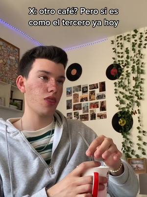 A post by @lluisssitoo on TikTok caption: Ig: lluisriudavets_ // #fyp #parati #fypage #fypシ #foryourpage #foryou #gay #humor #comedia #meme #lentejas #trend #myhastag #viral #lgbt 