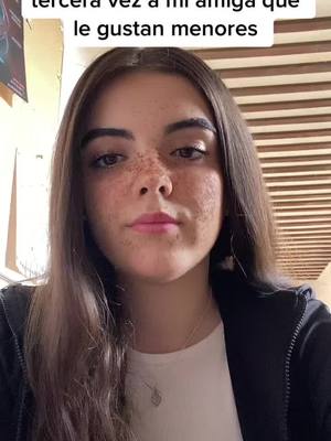 A post by @evaa.fdez on TikTok caption: #fyp #parati #foryoupage #top #foryou 