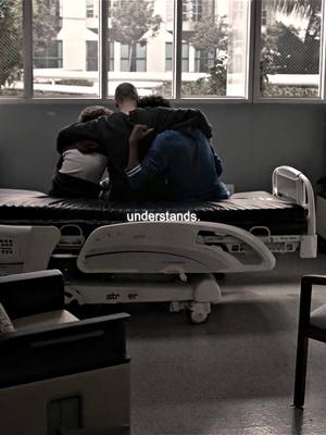 A post by @toursfy on TikTok caption: last edit bc im taking a break until i get motivation / #greysanatomy #merhayes #takeyoubythehand #understands #sadsong #fypthis #toursfy 