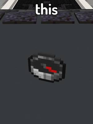 A post by @nathanlivemc on TikTok caption: this item allows you to track down anyone in Minecraft server #Minecraft #risenmc #minecraftserver #pvpserver #minecrafter