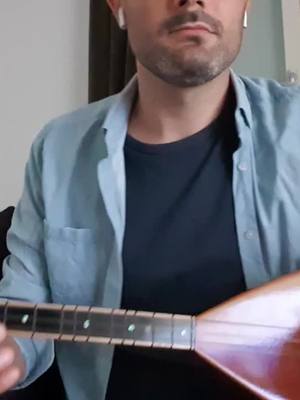 A post by @asmarr88 on TikTok caption: عزف وصوت واحساس بيشللل  #Cover by Aziz bejo   #انا وليلى 