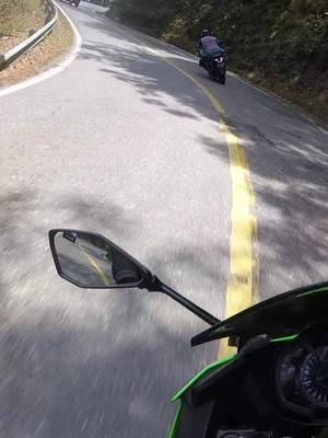 A post by @eriramos0 on TikTok caption: #oaxaca #bikers #motos #fypシ #fypシ゚viral #biker