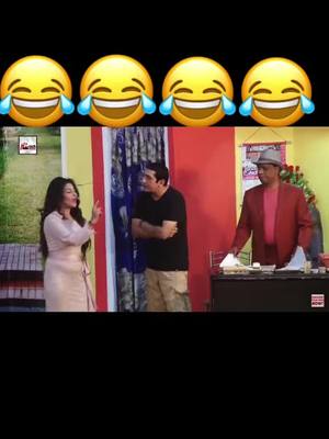 A post by @asiansspotted on TikTok caption: #pakistanistagedrama #stagedrama #amritsar #funnyzafrikhan 