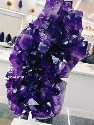 A post by @bodykantina on TikTok caption: Visiting crystals paradise in Brazil #crystalshop #crystals #crystaltok #crystalcommunity