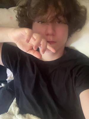 A post by @v2aiden on TikTok caption: bored | #fyp #xyzbca #roblox 