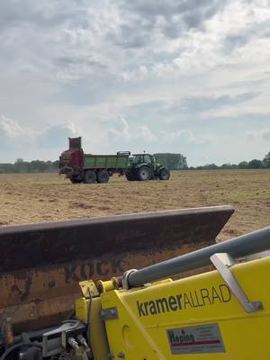 A post by @imherzenbauer on TikTok caption: #landwirtschaft #farmlife #imherzenbauer #deutz #fendt #bergmann #like #trend #fyp #landleben @JP Agrar 🚜🎬 @nils_gucki @LALO 