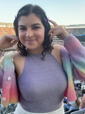 A post by @ellie.bernstein on TikTok caption: Lets gooo 💖 #taylorswift #erastour #erastourmetlife #lover #erastour #erastouroutfit #erastouroutfittransition